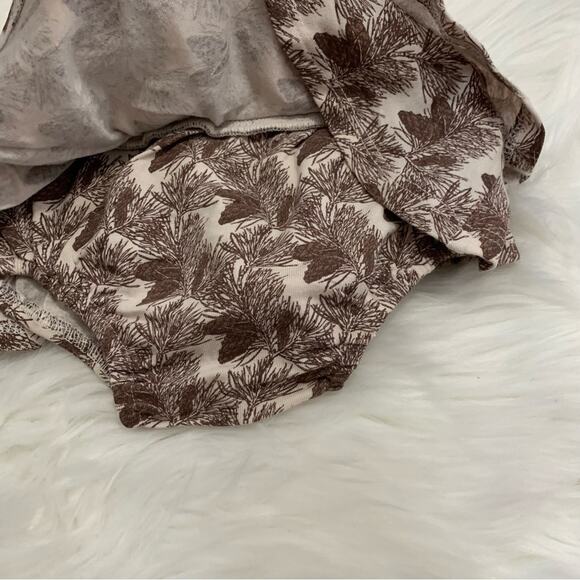 Kate Quinn NWT pinecone print skort - Picture 3 of 6